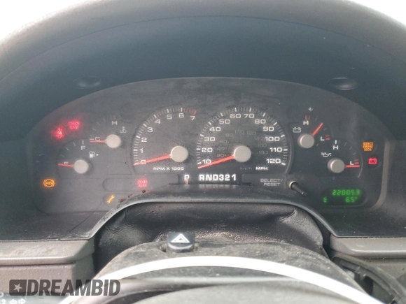 2004 Ford Explorer XLT z VIN 1FMZU63K64ZA20391, wystawiony jako Copart lot #54365055 z przebiegiem 220 053 mil mil oraz Nie do naprawy • Non repairable. Historia ofert i sprzedaży dostępna na DreamBid. Obrazek 9.