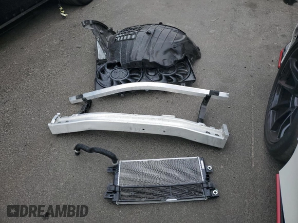 2024 Nissan Z Nismo z VIN JN1BZ4CH7RM362763, wystawiony jako Copart lot #71662764 z przebiegiem 3 339 mil mil oraz Szkoda całkowita • Salvage title. Historia ofert i sprzedaży dostępna na DreamBid. Obrazek 12.