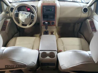 2008 Ford Explorer Eddie Bauer with VIN 1FMEU74818UA93789, listed as a Copart auction lot 58397955 with 130,981 mi miles and Salvage title. Bid and sale history available at DreamBid. Image 8.
