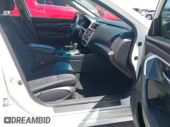 2018 Nissan Altima 2.5 SR with VIN 1N4AL3AP6JC299492, listed as a IAAI auction lot 42137817 with 109,367 mi miles. Bid and sale history available at carsss.com. Image 5.
