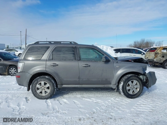 2009 Mercury Mariner with VIN 4M2CU91GX9KJ08073, listed as a IAAI auction lot 41404100 with 90,466 mi miles. Bid and sale history available at carsss.com. Image 13.