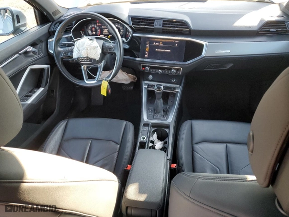 2020 Audi Q3 Premium Plus with VIN WA1BECF36L1104966, listed as a Copart auction lot 87072574 with 30,949 mi miles and Salvage Title. Bid and sale history available at carsss.com. Image 8.