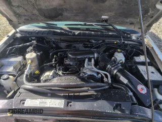 2003 GMC Sonoma SLS with VIN 1GTDT19X838102330, listed as a Copart auction lot 44064695 with 165,227 mi miles and Salvage Title. Bid and sale history available at carsss.com. Image 11.