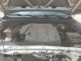 2007 Toyota Tacoma PreRunner z VIN 3TMJU62NX7M048827, wystawiony jako Copart lot #54663895 z przebiegiem 186 921 mil mil oraz Szkoda całkowita • Salvage title. Historia ofert i sprzedaży dostępna na DreamBid. Obrazek 11.