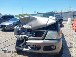 2004 Ford Explorer XLT с VIN 1FMZU73EX4UC06304, выставлен на аукционе IAAI как лот 42060816 с пробегом Не указан миль и . История ставок и продаж доступна на DreamBid. Изображение 11.