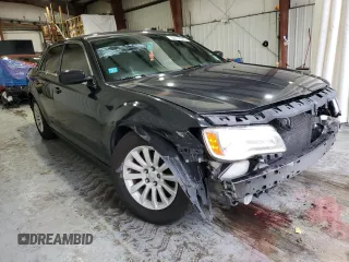 2013 Chrysler 300 z VIN 2C3CCAAG8DH727074, wystawiony jako Copart lot #55718345 z przebiegiem 92 228 mil mil oraz Szkoda całkowita • Salvage title. Historia ofert i sprzedaży dostępna na DreamBid. Obrazek 4.