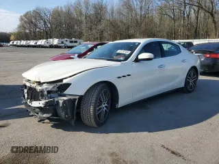 2018 Maserati Ghibli S Q4 z VIN ZAM57YTA7J1287252, wystawiony jako Copart lot #52126165 z przebiegiem 50 508 mil mil oraz Szkoda całkowita • Salvage title. Historia ofert i sprzedaży dostępna na DreamBid. Obrazek 1.