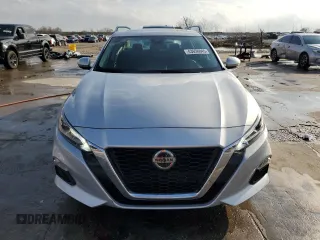 2022 Nissan Altima 2.5 SV with VIN 1N4BL4DV7NN329792, listed as a Copart auction lot 43656045 with 34,338 mi miles and Clean Title. Bid and sale history available at carsss.com. Image 5.