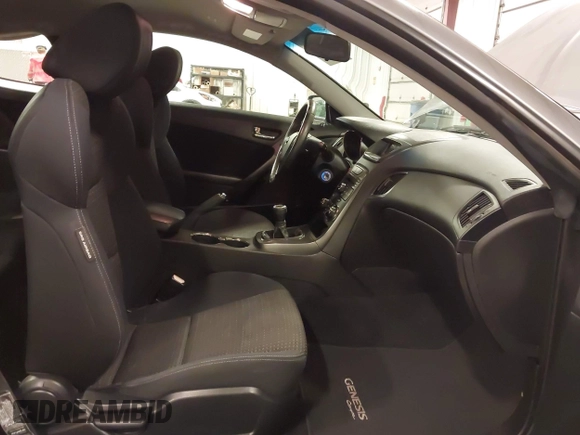 2012 Hyundai Genesis Coupe 2.0T with VIN KMHHT6KD6CU075565, listed as a IAAI auction lot 42083888 with 106,523 mi miles and . Bid and sale history available at DreamBid. Image 5.