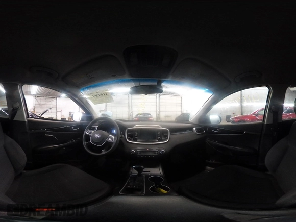 2019 Kia Sorento S V6 with VIN 5XYPGDA56KG483373, listed as a IAAI auction lot 41680817 with 91,970 mi miles. Bid and sale history available at carsss.com. Image 18.