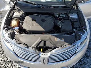 2013 Lincoln MKZ z VIN 3LN6L2G94DR820729, wystawiony jako Copart lot #53243145 z przebiegiem 111 753 mil mil oraz Szkoda całkowita • Salvage title. Historia ofert i sprzedaży dostępna na DreamBid. Obrazek 11.