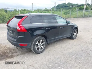 2013 Volvo XC60 T6 with VIN YV4902DZ2D2405330, listed as a IAAI auction lot 42761237 with 125,682 mi miles and . Bid and sale history available at DreamBid. Image 4.