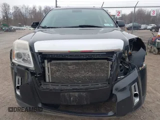 2013 GMC Terrain SLT with VIN 2GKALUEK0D6398082, listed as a IAAI auction lot 41914538 with 178,097 mi miles and . Bid and sale history available at carsss.com. Image 13.