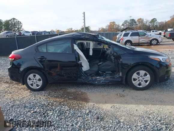 2018 Kia Forte LX with VIN 3KPFK4A72JE246449, listed as a IAAI auction lot 41096242 with 92,539 mi miles. Bid and sale history available at carsss.com. Image 14.