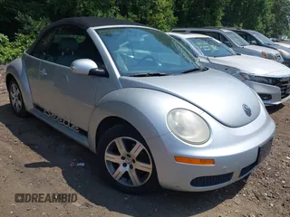 2006 Volkswagen Beetle with VIN 3VWRG31Y36M319727, listed as a IAAI auction lot 42845632 with 103,808 mi miles and . Bid and sale history available at DreamBid. Image 6.
