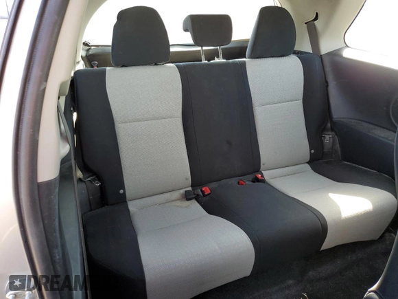 2012 Toyota Yaris L z VIN JTDJTUD36CD501205, wystawiony jako Copart lot #49529145 z przebiegiem 307 992 mil mil oraz Szkoda całkowita • Salvage title. Historia ofert i sprzedaży dostępna na DreamBid. Obrazek 10.