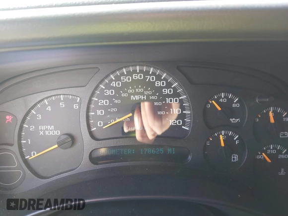 2005 Chevrolet Silverado 1500 LS with VIN 2GCEC19T651252136, listed as a IAAI auction lot 41579633 with 178,625 mi miles and . Bid and sale history available at DreamBid. Image 7.