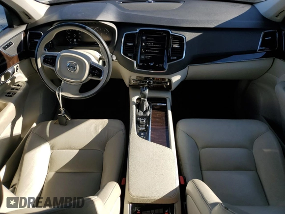 2017 Volvo XC90 Momentum с VIN YV4A22PKXH1155305, выставлен на аукционе Copart как лот 86155354 с пробегом 82 265 миль миль и Списание • Salvage title. История ставок и продаж доступна на DreamBid. Изображение 8.