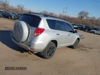 2008 Toyota RAV4 with VIN JTMBD33V386069733, listed as a IAAI auction lot 41623316 with 111,900 mi miles. Bid and sale history available at carsss.com. Image 4.