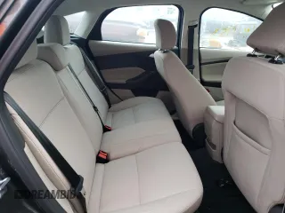2016 Ford Focus Electric z VIN 1FADP3R46GL293146, wystawiony jako Copart lot #81911153 z przebiegiem 28 078 mil mil oraz . Historia ofert i sprzedaży dostępna na DreamBid. Obrazek 10.