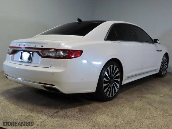 2019 Lincoln Continental Black Label with VIN 1LN6L9BC7K5607012, listed as a Copart auction lot 79069754 with 45,534 mi miles and Clean Title. Bid and sale history available at carsss.com. Image 3.