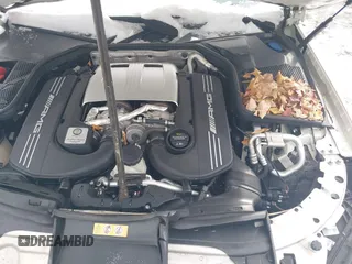 2019 Mercedes-Benz C 63 S AMG with VIN WDDWK8HB6KF926434, listed as a IAAI auction lot 41521120 with 87,095 mi miles and . Bid and sale history available at carsss.com. Image 10.