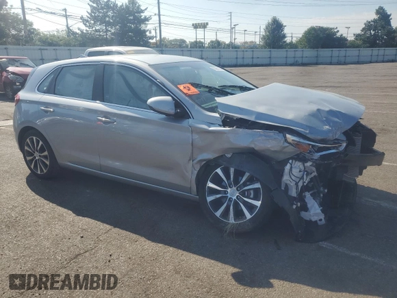 2020 Hyundai Elantra GT with VIN KMHH35LE8LU146038, listed as a Copart auction lot 70261154 with 27,662 mi miles and Salvage Title. Bid and sale history available at carsss.com. Image 4.