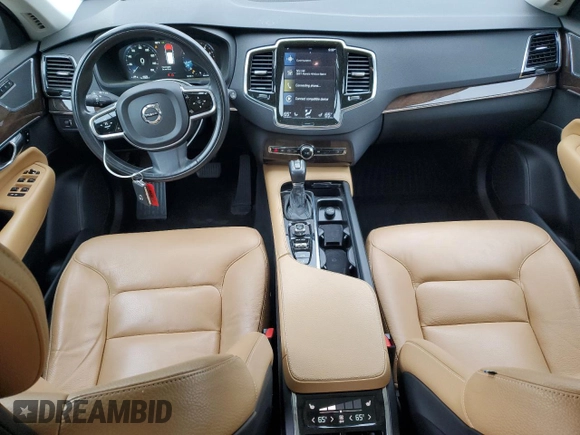 2016 Volvo XC90 T6 Momentum with VIN YV4A22PK5G1036320, listed as a Copart auction lot 51315815 with 133,538 mi miles and Salvage Title. Bid and sale history available at DreamBid. Image 8.