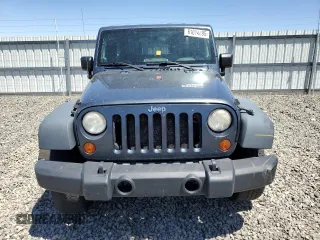 2008 Jeep Wrangler Unlimited X with VIN 1J4GA39168L509720, listed as a Copart auction lot 61014895 with 238,932 mi miles and Salvage title. Bid and sale history available at DreamBid. Image 5.