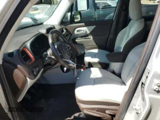 2015 Jeep Renegade Latitude with VIN ZACCJABH0FPB75982, listed as a Copart auction lot 49258385 with 121,737 mi miles and Salvage Title. Bid and sale history available at carsss.com. Image 7.