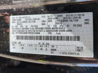2024 Ford F-250 XL z VIN 1FT8W2BM1REE33484, wystawiony jako Copart lot #53136145 z przebiegiem 8734 mil mil oraz Szkody całkowita. Historia ofert i sprzedaży dostępna na DreamBid. Obrazek 13.