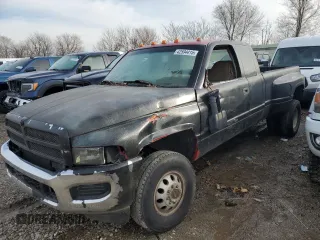 1998 Dodge Ram 3500 with VIN 1B7MF3362WJ231356, listed as a Copart auction lot 42594415 with 273,855 mi miles and Salvage Title. Bid and sale history available at carsss.com. Image 1.