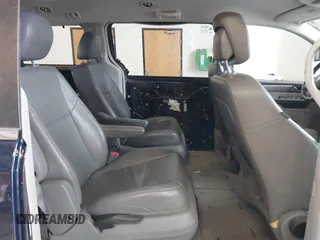 2014 Volkswagen Routan SE with VIN 2C4RVABG2ER134482, listed as a IAAI auction lot 41533277 with 118,193 mi miles and . Bid and sale history available at DreamBid. Image 8.