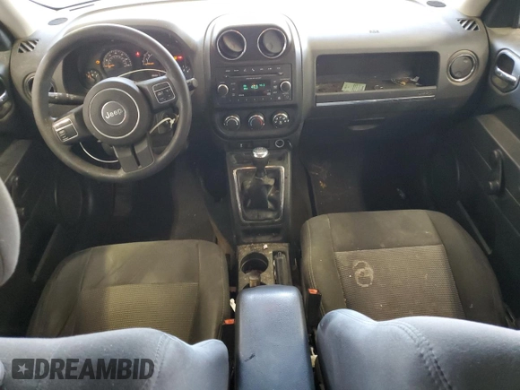 2016 Jeep Patriot Sport SE with VIN 1C4NJPBA6GD792109, listed as a Copart auction lot 59810255 with 125,202 mi miles and Clean title. Bid and sale history available at DreamBid. Image 8.