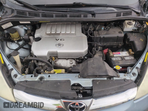 2008 Toyota Sienna XLE with VIN 5TDZK22C48S211733, listed as a Copart auction lot 61240625 with 166,778 mi miles and Salvage title. Bid and sale history available at DreamBid. Image 12.