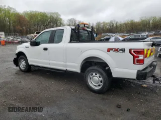2020 Ford F-150 XL with VIN 1FTFX1E44LFB37743, listed as a Copart auction lot 52869235 with 20,121 mi miles and Clean Title. Bid and sale history available at carsss.com. Image 2.