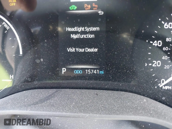 2024 Toyota Sienna XLE z VIN 5TDJSKFC9RS111099, wystawiony jako IAAI lot #42061708 z przebiegiem 15 741 mil mil oraz . Historia ofert i sprzedaży dostępna na DreamBid. Obrazek 7.