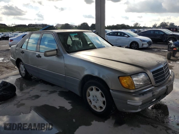 1996 Mercedes-Benz S 320 with VIN WDBGA32E2TA292415, listed as a Copart auction lot 86072834 with 265,496 mi miles and Clean Title. Bid and sale history available at DreamBid. Image 4.