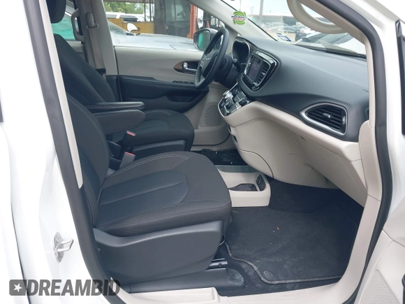 2023 Chrysler Voyager LX z VIN 2C4RC1CG1PR516123, wystawiony jako IAAI lot #42346775 z przebiegiem 41 235 mil mil oraz . Historia ofert i sprzedaży dostępna na DreamBid. Obrazek 5.