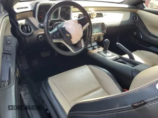 2013 Chevrolet Camaro LT z VIN 2G1FC1E37D9144627, wystawiony jako Copart lot #53316745 z przebiegiem 88 056 mil mil oraz Szkoda całkowita • Salvage title. Historia ofert i sprzedaży dostępna na DreamBid. Obrazek 8.