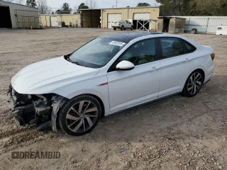 2019 Volkswagen Jetta GLI S with VIN 3VW6T7BU1KM261631, listed as a Copart auction lot 43002525 with 82,888 mi miles and Salvage Title. Bid and sale history available at DreamBid. Image 1.