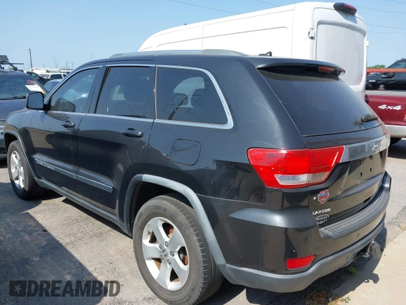 2011 Jeep Grand Cherokee Laredo with VIN 1J4RS4GG9BC524321, listed as a IAAI auction lot 42155167 with Not Provided miles and . Bid and sale history available at DreamBid. Image 3.