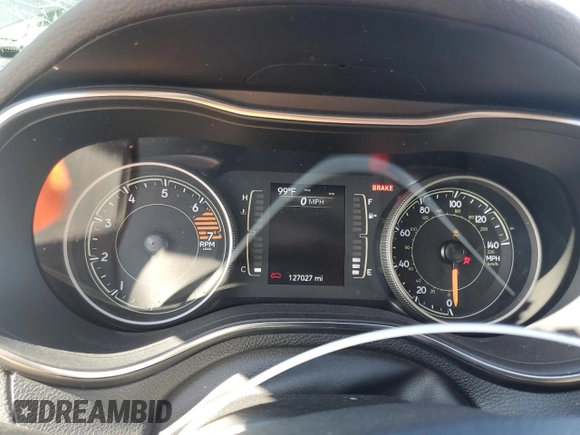 2019 Jeep Cherokee Latitude с VIN 1C4PJLCB7KD270350, выставлен на аукционе Copart как лот 61366925 с пробегом 127 027 миль миль и Списание • Salvage title. История ставок и продаж доступна на DreamBid. Изображение 9.