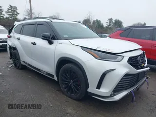 2023 Toyota Highlander L z VIN 5TDKDRBH4PS513554, wystawiony jako IAAI lot #41945380 z przebiegiem 41 453 mil mil oraz . Historia ofert i sprzedaży dostępna na DreamBid. Obrazek 1.
