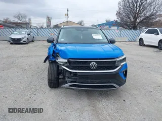 2023 Volkswagen Taos SE z VIN 3VVNX7B23PM344536, wystawiony jako IAAI lot #41069761 z przebiegiem 23 911 mil mil oraz . Historia ofert i sprzedaży dostępna na DreamBid. Obrazek 12.