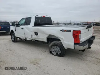 2021 Ford Super Duty F-250 SRW XL with VIN 1FT7X2B66MED49955, listed as a Copart auction lot 43627115 with 25,367 mi miles and Salvage Title. Bid and sale history available at carsss.com. Image 2.