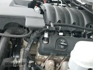 2019 Chevrolet Silverado 1500 LT с VIN 2GCVKPEC8K1193355, выставлен на аукционе IAAI как лот 43286587 с пробегом 192 769 миль миль и . История ставок и продаж доступна на DreamBid. Изображение 19.
