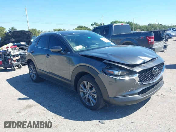 2024 Mazda CX-30 2.5 S Preferred Package with VIN 3MVDMBCM7RM680214, listed as a IAAI auction lot 41777292 with 5,500 mi miles. Bid and sale history available at carsss.com. Image 1.