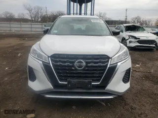 2021 Nissan Kicks S with VIN 3N1CP5BV0ML497299, listed as a Copart auction lot 52726105 with 35,742 mi miles and Clean Title. Bid and sale history available at carsss.com. Image 5.