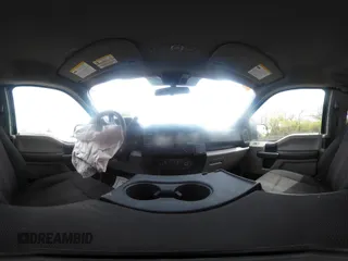 2020 Ford F-150 XL с VIN 1FTFX1E51LFC56519, выставлен на аукционе IAAI как лот 42061327 с пробегом Не указан миль и . История ставок и продаж доступна на DreamBid. Изображение 20.